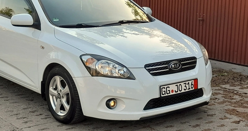 Kia Pro_cee'd cena 7999 przebieg: 197915, rok produkcji 2011 z Tczew małe 211